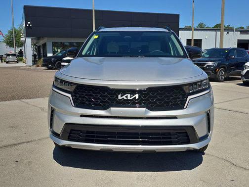 Sparkling Silver 2022 Kia Sorento S