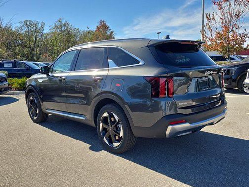2026 Kia Sorento Hybrid EX