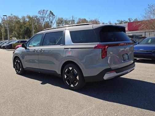 2026 Kia Carnival EX