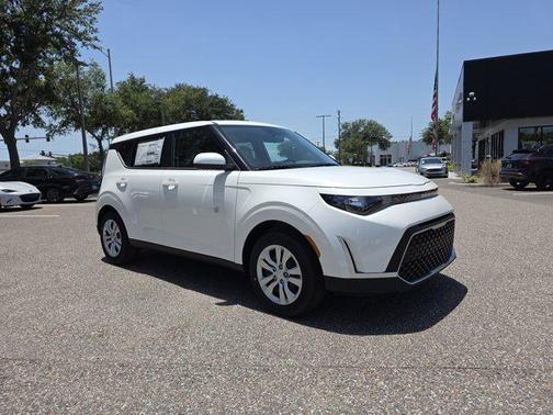 2025 Kia Soul LX