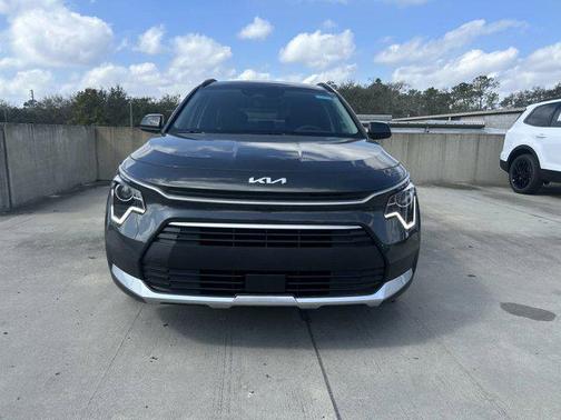 2025 Kia Niro EX