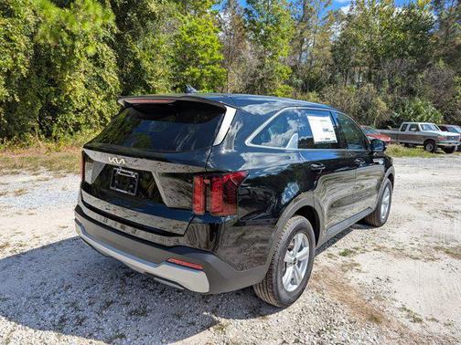 2026 Kia Sorento LX