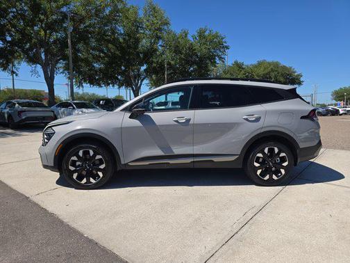 Wolf Gray 2024 Kia Sportage X-Line