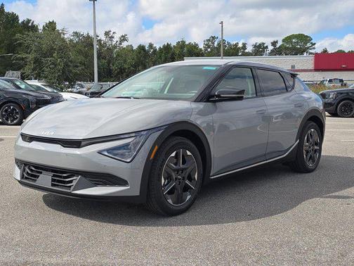 2025 Kia EV6 Light Long Range