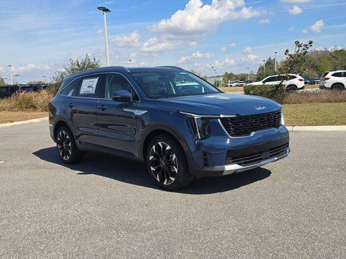 2026 Kia Sorento EX