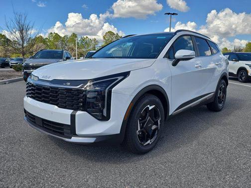 Glacial White Pearl 2026 Kia Sportage EX