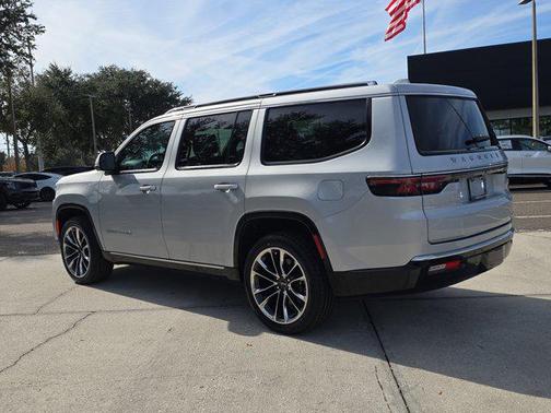 2022 Jeep Wagoneer Series III 4x2