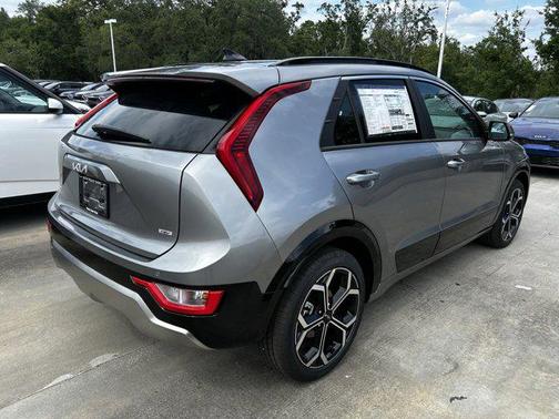 2025 Kia Niro Touring