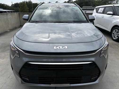 2025 Kia Niro Touring