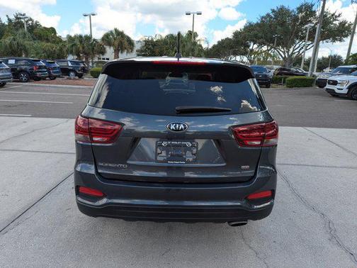 2020 Kia Sorento LX