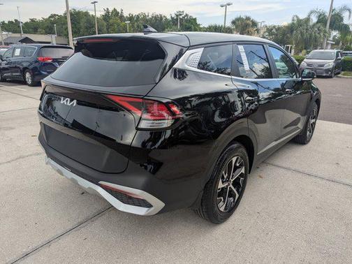 2025 Kia Sportage EX