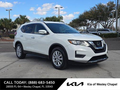 2020 Nissan Rogue SV