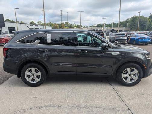 2021 Kia Sorento LX