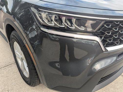 2021 Kia Sorento LX