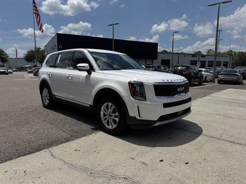 2022 Kia Telluride LX