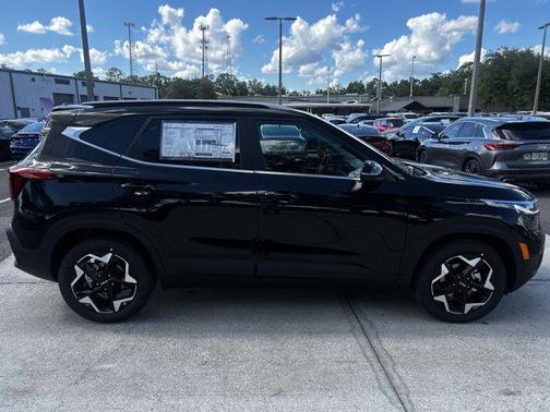 2025 Kia Seltos EX