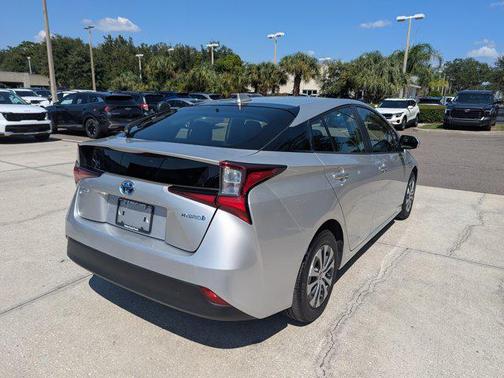 2020 Toyota Prius LE