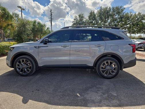 2023 Kia Sorento EX
