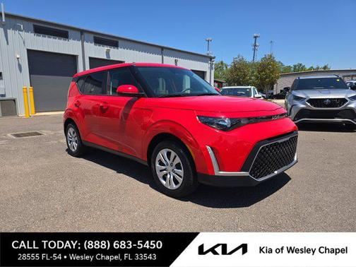 Inferno Red 2025 Kia Soul LX