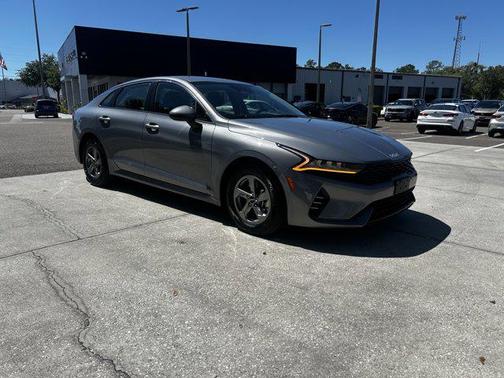 2023 Kia K5 LXS