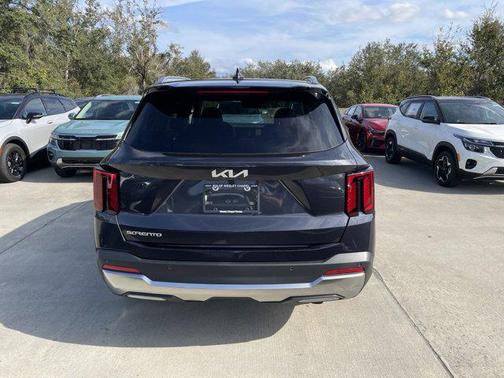 2025 Kia Sorento SX