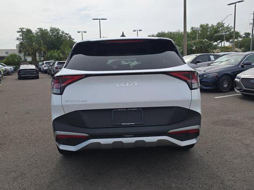 Glacial White Pearl 2023 Kia Sportage EX