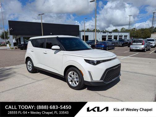 2023 Kia Soul LX