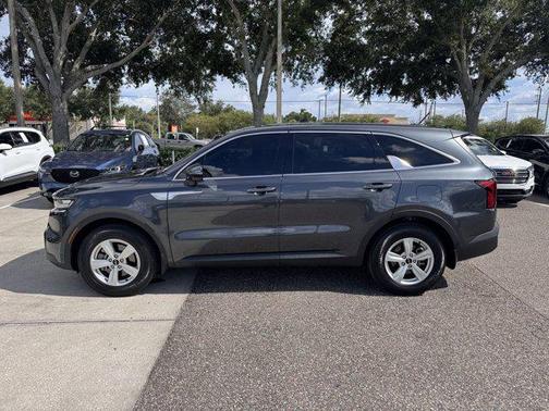 2023 Kia Sorento LX