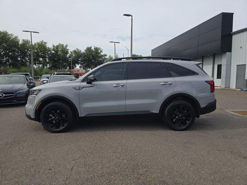 Wolf Gray 2022 Kia Sorento S