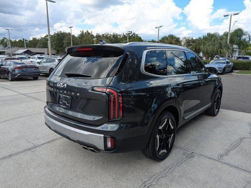 2024 Kia Telluride EX