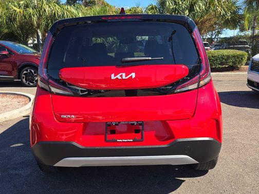 2024 Kia Soul S