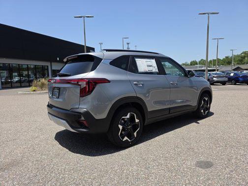 2025 Kia Seltos EX