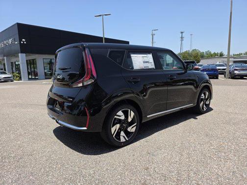 2025 Kia Soul GT-Line