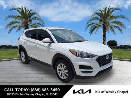 2021 Hyundai TUCSON SE