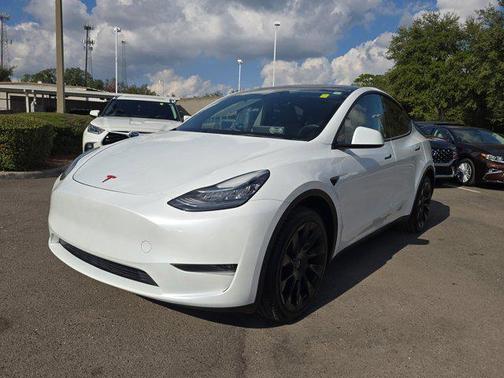 2023 Tesla Model Y Long Range Dual Motor All-Wheel Drive