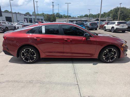 2024 Kia K5 GT-Line