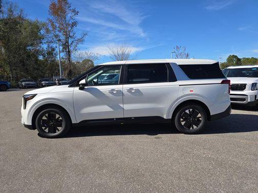 2026 Kia Carnival Hybrid LXS