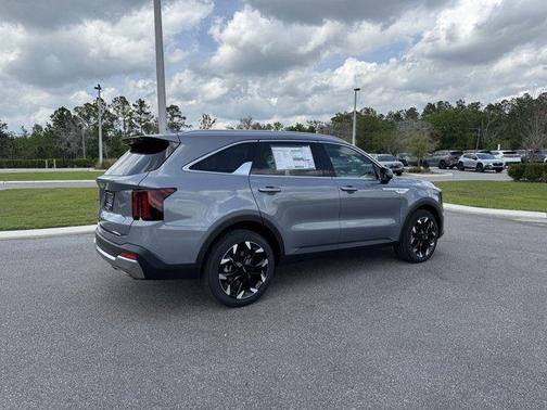 2025 Kia Sorento SX