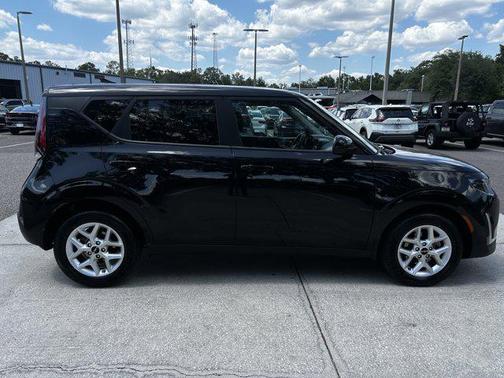 2023 Kia Soul S