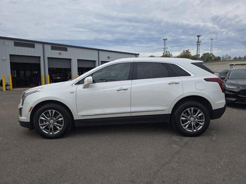 2021 Cadillac XT5 Premium Luxury