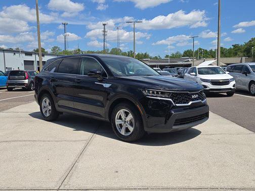 Ebony Black 2023 Kia Sorento LX