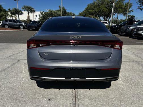 2022 Kia K5 LX