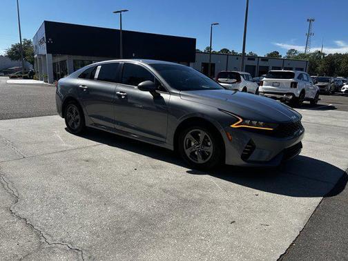2022 Kia K5 LX
