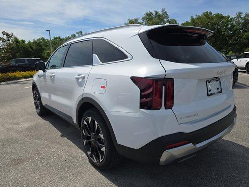 Glacial White Pearl 2026 Kia Sorento EX