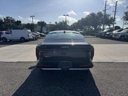 2025 Kia K4 LX