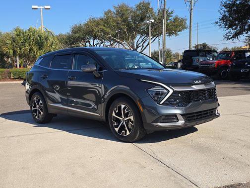 2024 Kia Sportage EX