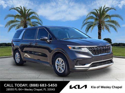 2024 Kia Carnival LX