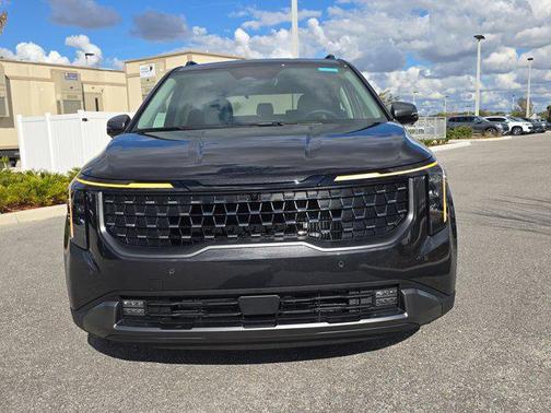 2026 Kia Carnival Hybrid SX