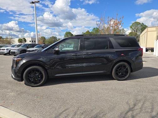 2026 Kia Carnival Hybrid SX