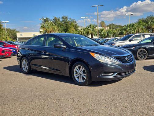 2012 Hyundai SONATA GLS